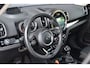 MINI Countryman 2.0 Cooper SE ALL4 | CRUISE CONTROL | HEAD UP | ELEKTRISCHE ACHTERKLEP | PANORRAMADAK | ACHTERUITRIJCAMERA | APPLE CARPLAY | VOLLEDEREN BEKLEDING |