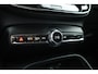 Volvo XC40 Single Motor Plus 70 kWh | Prijs Rijklaar | Adap. Cruise | Dodehoek (Blis) |Stoel + stuurverwarming | Warmtepomp | Google |