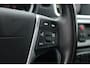 Volvo V40 2.0 T4 R-Design | 190PK | Leer | Panorama-dak | Trekhaak | Camera | Stoelverwarming |