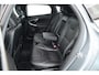 Volvo V40 2.0 T4 R-Design | 190PK | Leer | Panorama-dak | Trekhaak | Camera | Stoelverwarming |