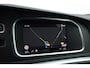 Volvo V40 2.0 T4 R-Design | 190PK | Leer | Panorama-dak | Trekhaak | Camera | Stoelverwarming |