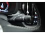 Volvo XC60 2.0 T8 390 PK Twin Engine AWD R-Design | Luchtvering | Heico | Acantara | Trekhaak | HUD | 360 camera | BTW |
