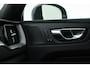 Volvo XC60 2.0 T8 390 PK Twin Engine AWD R-Design | Luchtvering | Heico | Acantara | Trekhaak | HUD | 360 camera | BTW |