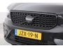 Volvo XC40 2.0 B3 Ultra Black Edition | Rijklaar! | S/K-Dak | Harman/Kardon | Bliss | Stuur-stoel+Voorruitverw. | 360*+PDC | Memory | Nav+App.Connect | Elek. Klep V