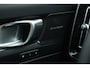 Volvo XC40 2.0 B3 Ultra Black Edition | Rijklaar! | S/K-Dak | Harman/Kardon | Bliss | Stuur-stoel+Voorruitverw. | 360*+PDC | Memory | Nav+App.Connect | Elek. Klep V