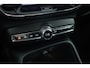 Volvo XC40 2.0 B3 Ultra Black Edition | Rijklaar! | S/K-Dak | Harman/Kardon | Bliss | Stuur-stoel+Voorruitverw. | 360*+PDC | Memory | Nav+App.Connect | Elek. Klep V