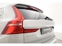 Volvo XC60 2.0 T8 Plug-in hybrid AWD Ultimate Bright SOH 96% | Bowers & Wilkins | Trekhaak | 360 camera | Head-up | Stoel + stuurverwarming |