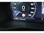 Volvo XC40 1.5 T5 Plug-in hybrid Plus Dark | Pano-dak | Trekhaak | ACC | H&K Audio |  Stoel + stuurverw. | Camera |  Elek. stoelen |
