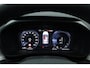 Volvo XC40 1.5 T5 Plug-in hybrid Plus Dark | Pano-dak | Trekhaak | ACC | H&K Audio |  Stoel + stuurverw. | Camera |  Elek. stoelen |