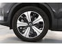 Volvo XC40 1.5 T5 Plug-in hybrid Plus Dark | Pano-dak | Trekhaak | ACC | H&K Audio |  Stoel + stuurverw. | Camera |  Elek. stoelen |
