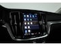 Volvo V60 2.0 T6 Plug-in hybrid AWD Plus Dark | SOH 98,2 % | Pano-dak | 360 camera | Trekhaak | Harman/ Kardon |