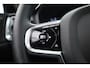 Volvo V60 2.0 T6 Plug-in hybrid AWD Plus Dark | SOH 98,2 % | Pano-dak | 360 camera | Trekhaak | Harman/ Kardon |