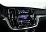 Volvo V60 2.0 T6 Plug-in hybrid AWD Plus Dark | SOH 98,2 % | Pano-dak | 360 camera | Trekhaak | Harman/ Kardon |