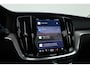 Volvo V60 2.0 T6 Plug-in hybrid AWD Plus Dark | SOH 98,2 % | Pano-dak | 360 camera | Trekhaak | Harman/ Kardon |