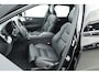 Volvo XC60 T6 Plug-in AWD Ultra Black Edition | Vol | Luchtvering | Massage | B&W Audio | Trekhaak | 360 camera | Head-up |