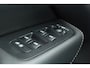 Volvo XC60 T6 Plug-in AWD Ultra Black Edition | Vol | Luchtvering | Massage | B&W Audio | Trekhaak | 360 camera | Head-up |