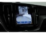 Volvo XC60 T6 Plug-in AWD Ultra Black Edition | Vol | Luchtvering | Massage | B&W Audio | Trekhaak | 360 camera | Head-up |