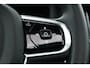 Volvo XC60 T6 Plug-in AWD Ultra Black Edition | Vol | Luchtvering | Massage | B&W Audio | Trekhaak | 360 camera | Head-up |