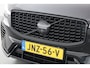Volvo XC60 T6 Plug-in AWD Ultra Black Edition | Vol | Luchtvering | Massage | B&W Audio | Trekhaak | 360 camera | Head-up |