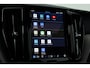 Volvo XC60 T6 Plug-in AWD Ultra Black Edition | Vol | Luchtvering | Massage | B&W Audio | Trekhaak | 360 camera | Head-up |