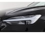 Volvo XC60 2.0 T6 Plug-in hybrid AWD Ultra Black Edition | Pano | Trekhaak | 360 cam | Head up | B&W audio | ACC | Blis | Stoel & Stuur verw. |