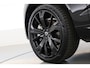 Volvo XC60 2.0 T6 Plug-in hybrid AWD Ultra Black Edition | Pano | Trekhaak | 360 cam | Head up | B&W audio | ACC | Blis | Stoel & Stuur verw. |
