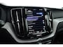 Volvo XC60 2.0 T8 Plug-in hybrid AWD Plus Dark | Long Range | Sportstoelen | Blis | Trekhaak | ACC | H&K Audio | ACC | Pano | stoelverwarming|