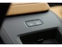 Volvo XC60 2.0 T6 Plug-in hybrid AWD Ultra Dark | Luchtvering | Bowers & Wilkins | Massage | Stoelventilatie | 360 camera | HUD |