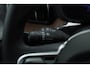 Volvo XC60 2.0 T6 Plug-in hybrid AWD Ultra Dark | Luchtvering | Bowers & Wilkins | Massage | Stoelventilatie | 360 camera | HUD |