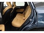 Volvo XC60 2.0 T6 Plug-in hybrid AWD Ultra Dark | Luchtvering | Bowers & Wilkins | Massage | Stoelventilatie | 360 camera | HUD |