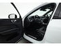 Volvo XC60 2.0 T8 Plug-in hybrid AWD Plus Dark 455 PK Long Range |Luchtvering |  Sportstoelen | Zwarte hemel | 360 camera |