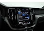 Volvo XC60 2.0 T8 Plug-in hybrid AWD Plus Dark 455 PK Long Range |Luchtvering |  Sportstoelen | Zwarte hemel | 360 camera |