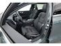 Volvo V60 2.0 T8 Plug-in hybrid AWD Plus Bright | 455 PK | Pano-dak | Forest Lake | 360 camera | Head-up |