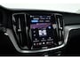 Volvo V60 2.0 T8 Plug-in hybrid AWD Plus Bright | 455 PK | Pano-dak | Forest Lake | 360 camera | Head-up |