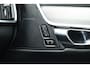 Volvo S90 2.0 T8 AWD Inscription | Luchtvering | Head-up | Trekhaak | Ventilatiestoelen | Camera |