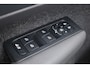 Volvo C40 Recharge Core 69 kWh | Trekhaak | Panorama dak | Stoel + stuurverwarming | Warmtepomp | all season |