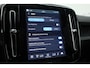 Volvo C40 Recharge Core 69 kWh | Trekhaak | Panorama dak | Stoel + stuurverwarming | Warmtepomp | all season |
