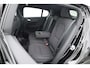 Volvo C40 Recharge Core 69 kWh | Trekhaak | Panorama dak | Stoel + stuurverwarming | Warmtepomp | all season |