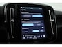 Volvo C40 Recharge Core 69 kWh | Trekhaak | Panorama dak | Stoel + stuurverwarming | Warmtepomp | all season |