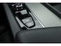 Volvo XC60 2.0 T6 Plug-in AWD Plus Bright | Prijs Rijklaar | Luchtvering | pano | H&K Audio | ACC | Blis | 360 Camera | Mem stoelen |