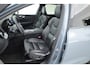 Volvo XC60 2.0 T6 Plug-in hybrid AWD Plus Dark | Trekhaak | 360 camera | Adap. Cruise | Dode hoek |Stoel + stuurverw. | Harman/ Kardon Audio