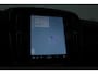 Volvo XC40 Recharge Ultimate 70 kWh | Prijs Rijklaar | Pano-dak | 360 camera | Sport stoelen |