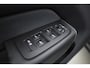 Volvo XC60 2.0 T8 Plug-in hybrid AWD Ultimate Dark | SOH 99,9% | Trekhaak | Head-up | Sport Stoelen | 360 camera |