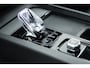 Volvo XC60 2.0 T8 Plug-in hybrid AWD Ultimate Dark | SOH 99,9% | Trekhaak | Head-up | Sport Stoelen | 360 camera |