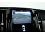 Volvo XC60 2.0 T8 Plug-in hybrid AWD Ultimate Dark | SOH 99,9% | Trekhaak | Head-up | Sport Stoelen | 360 camera |