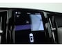Volvo XC60 2.0 T8 Plug-in hybrid AWD Ultimate Dark | SOH 99,9% | Trekhaak | Head-up | Sport Stoelen | 360 camera |
