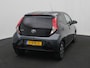 Toyota Aygo 1.0 VVT-i x-cite | Climate Control | Dealer Onderhouden | Achteruitrijcamera | Onderweg-naar-dealer
