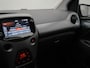 Toyota Aygo 1.0 VVT-i x-cite | Climate Control | Dealer Onderhouden | Achteruitrijcamera | Onderweg-naar-dealer