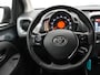Toyota Aygo 1.0 VVT-i x-cite | Climate Control | Dealer Onderhouden | Achteruitrijcamera | Onderweg-naar-dealer