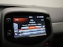 Toyota Aygo 1.0 VVT-i x-cite | Climate Control | Dealer Onderhouden | Achteruitrijcamera | Onderweg-naar-dealer